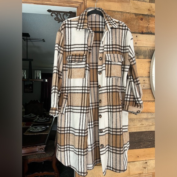 Long Shacket - Picture 1 of 5